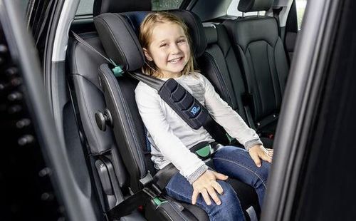 купить Автокресло Britax-Römer AdvansaFix i-Size Galaxy Black - GreenSense (2000037172) в Кишинёве 