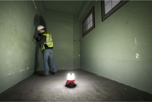 cumpără Lanternă Milwaukee 4933464134 Proiector pentru santier M18 TAL-0 în Chișinău 