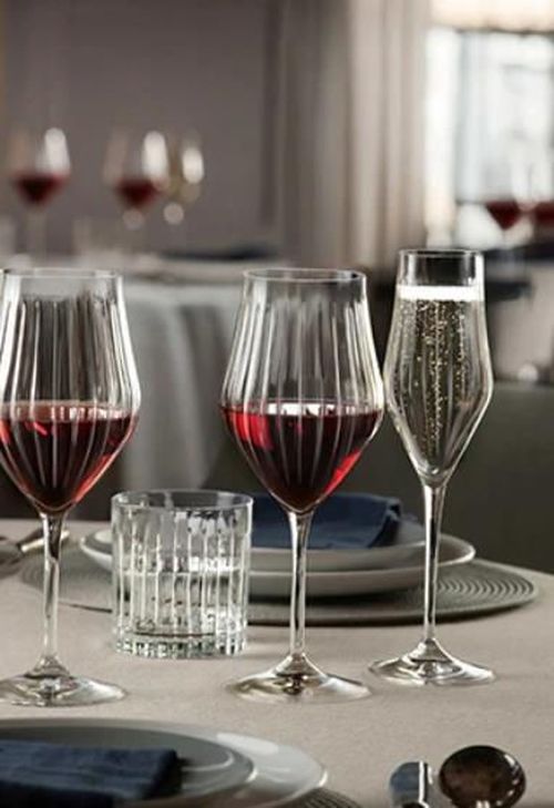 cumpără Veselă pentru băuturi RCR 38885 Set pahare pentru vin Timeless 6buc, 550ml în Chișinău 