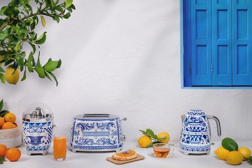 купить Соковыжималка для цитрусовых SMEG CJF01DGBEU Blu Mediterraneo Dolce&Gabbana в Кишинёве 
