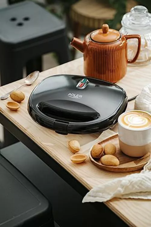 cumpără Aparat de făcut vafe Adler AD 3071 Black în Chișinău 