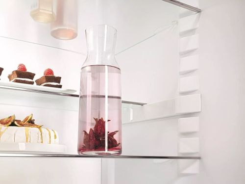 купить Холодильник с нижней морозильной камерой Liebherr CN 4835 в Кишинёве 