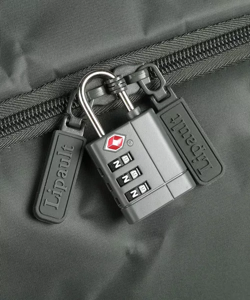 купить Чемодан Lipault Foldable Plume Mini Cabin Khaki (143193/1475) в Кишинёве 