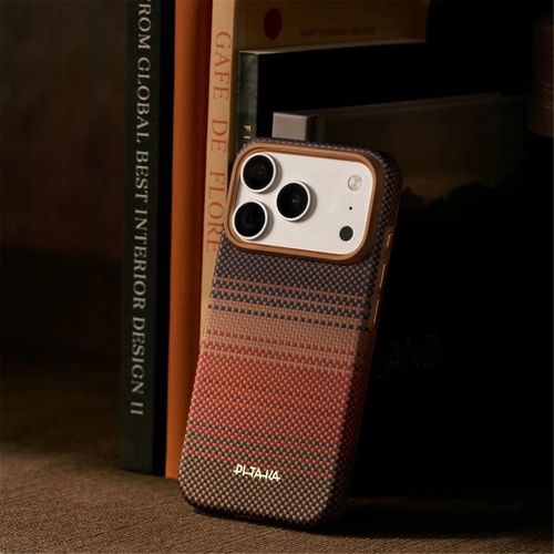 cumpără Husă pentru smartphone Pitaka Summa iPhone 18 Pro Max (Sunset), KI1802SPM în Chișinău 
