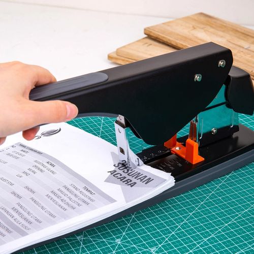 купить Степлер канцелярский Deli DLE0484 Capsator Pro, 120 foi, negru в Кишинёве 