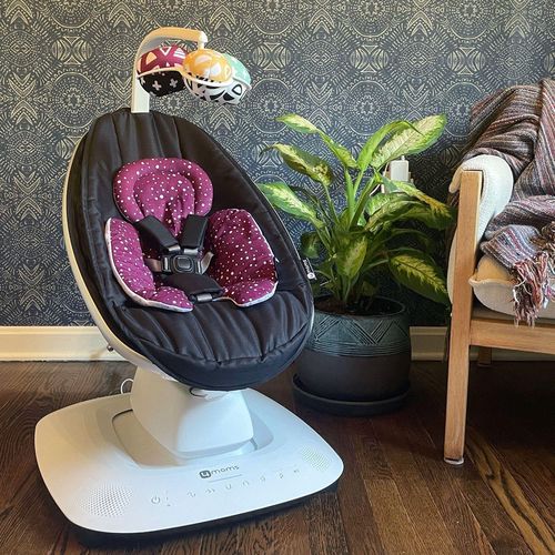 купить Детское кресло-качалка 4Moms 817980017757 Leagan Mamaroo 5.0 Classic Black в Кишинёве 