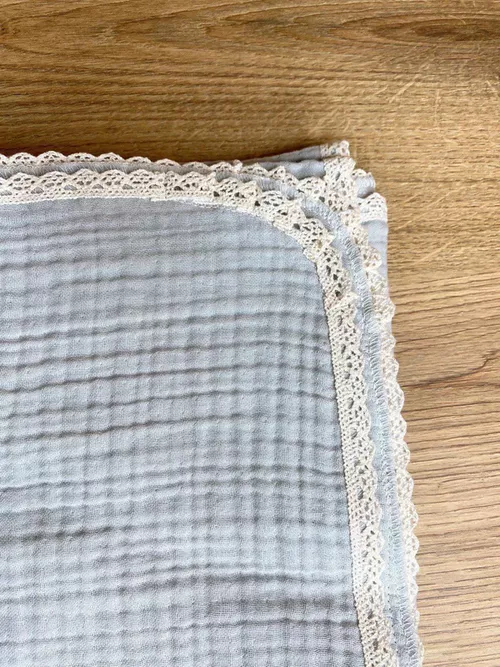 cumpără Lenjerie de pat pentru copii PernaMea Cuvertura Muselina 4str 70x100cm Gri (PM.101558/5) în Chișinău 