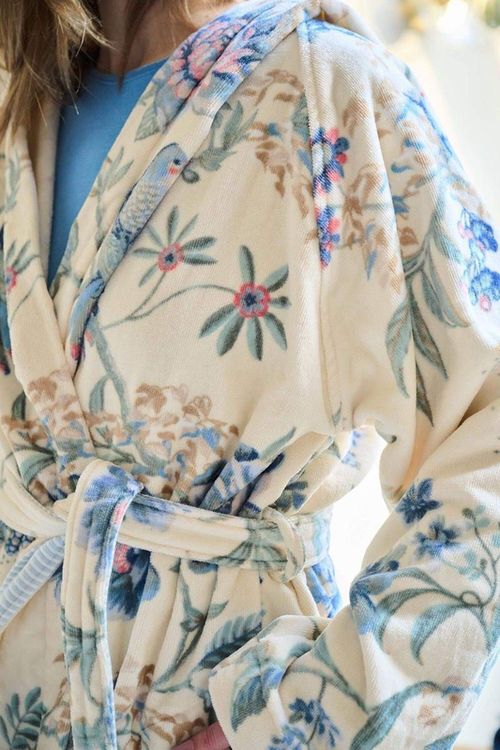 купить Домашний текстиль Pip Studio 327014 Secret Garden Bathrobe White M в Кишинёве 