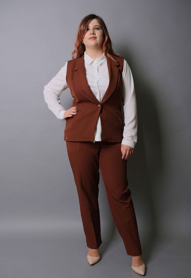 Costum ID 9819
